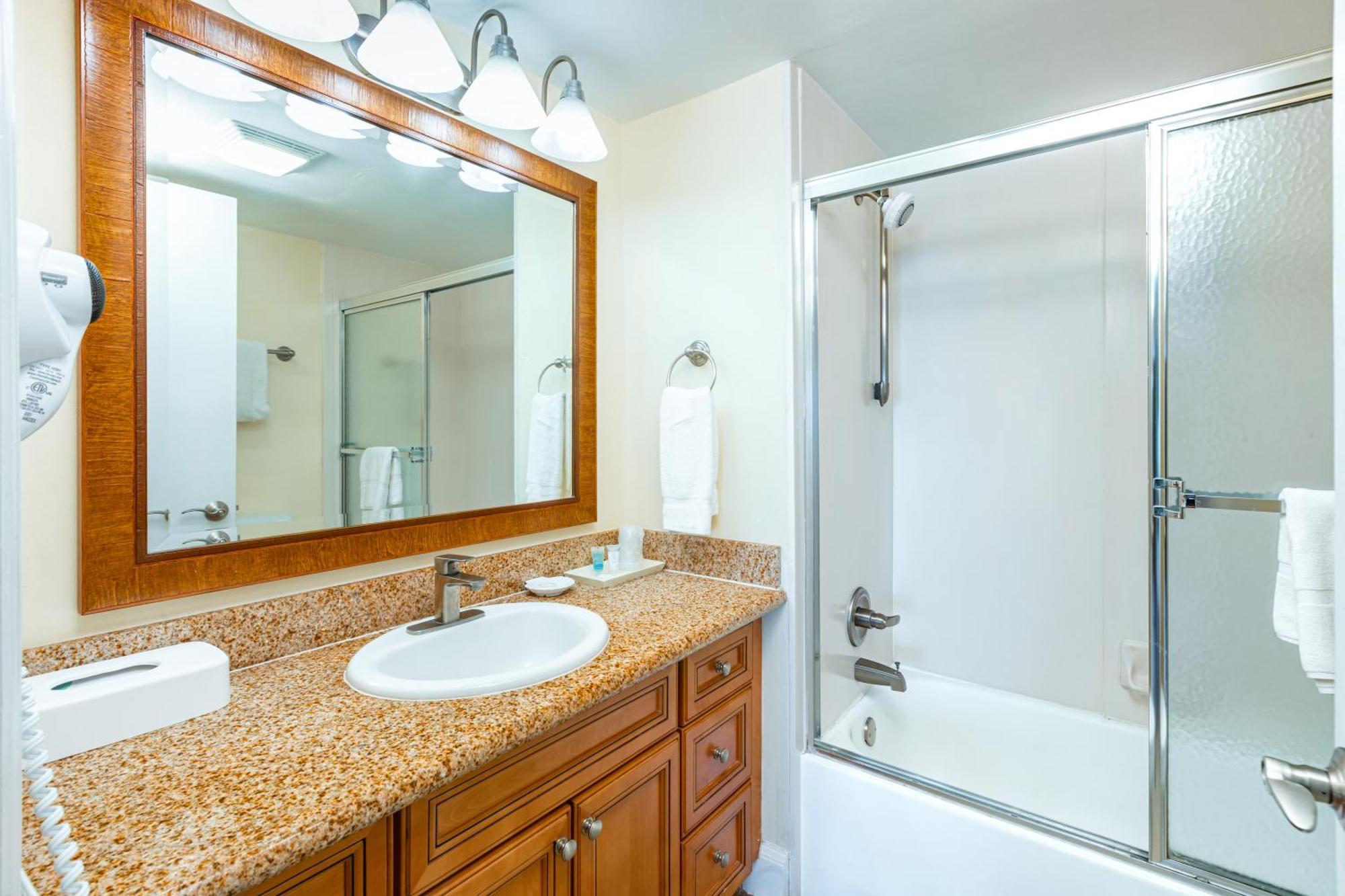 Fort Lauderdale Beach Resort By Vacatia Exterior photo